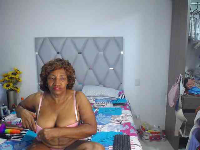 matureflirt69 webcam