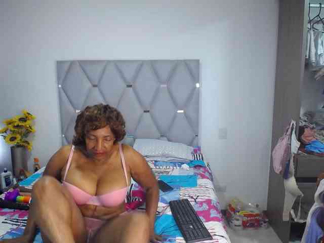 matureflirt69 webcam