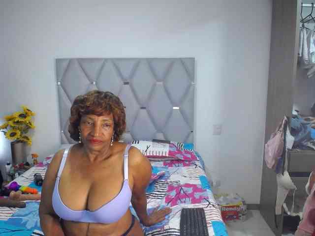 matureflirt69 webcam