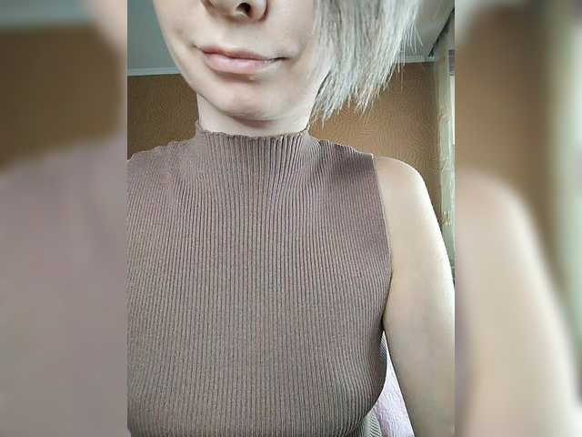 Vai a chattare su -Christina- -Christina-