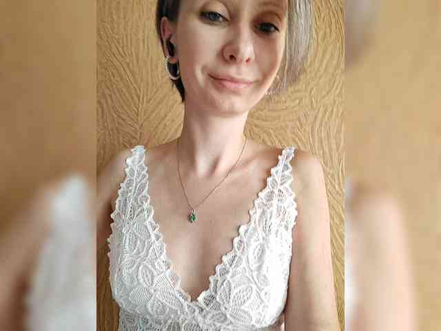 -Christina- webcam