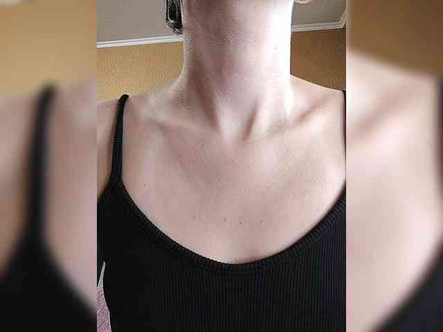 -Christina- webcam