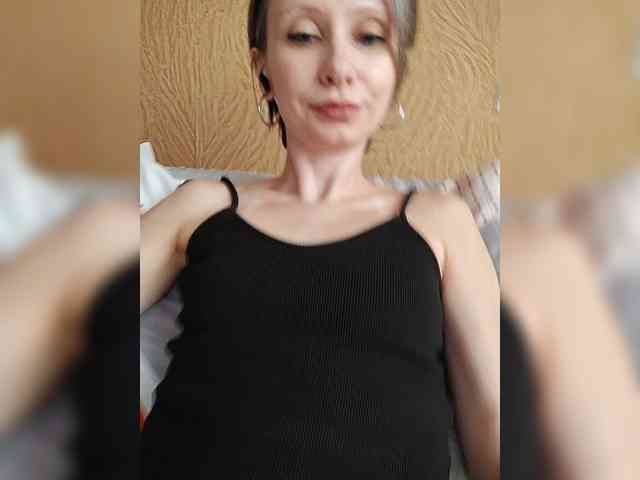 -Christina- webcam