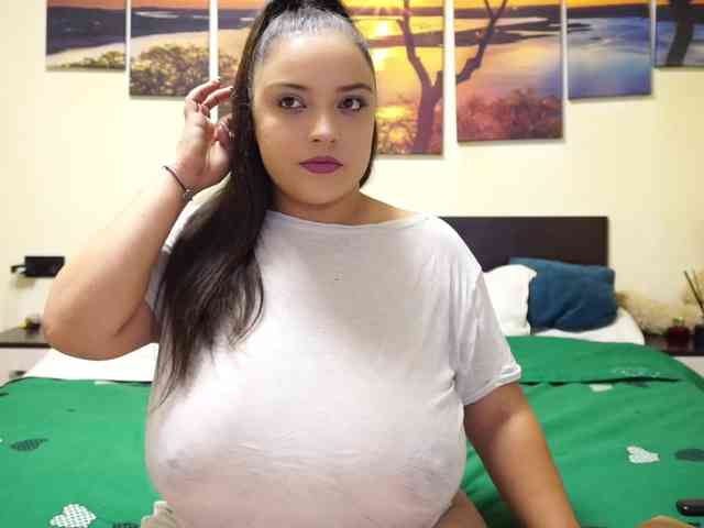adellineee webcam