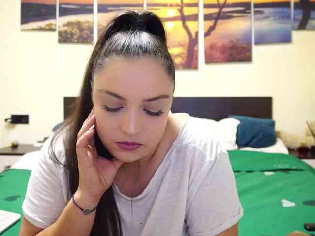 adellineee webcam