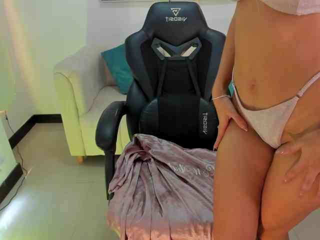 SaraParker webcam