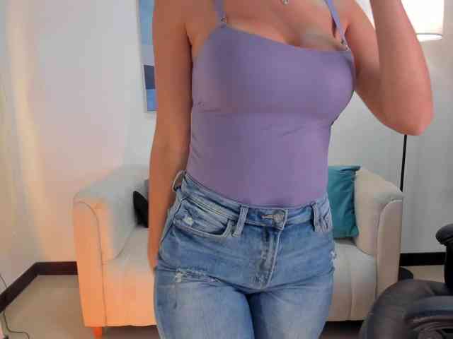 SaraParker webcam