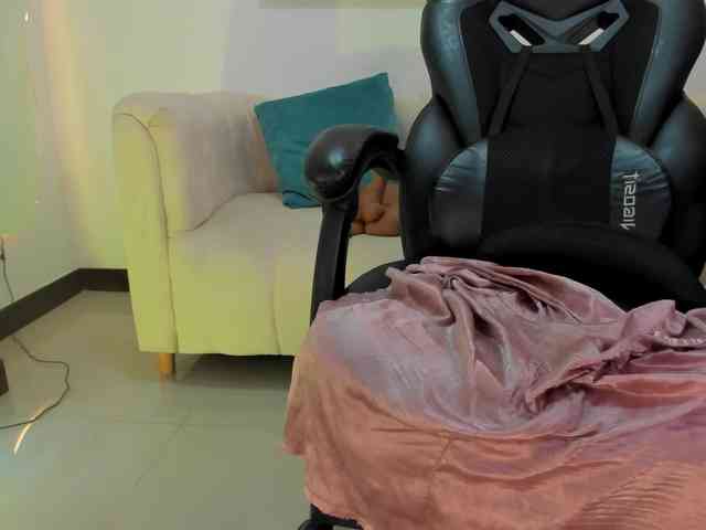 SaraParker webcam