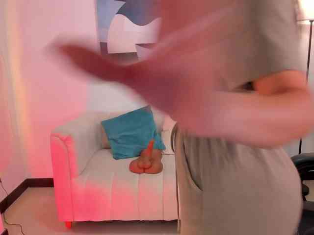 SaraParker webcam