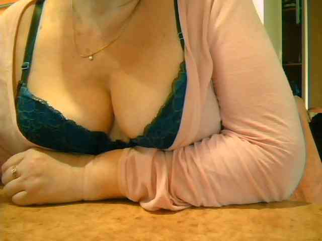 GapeMyHole webcam