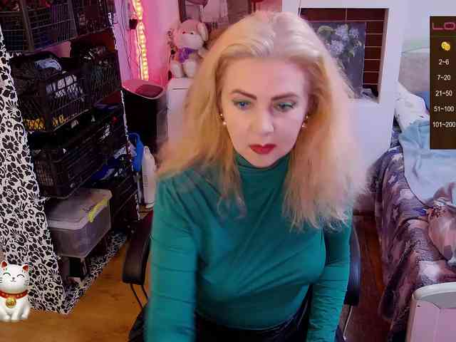 Delicecatmyau webcam