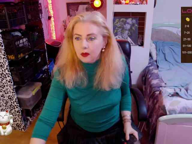 Delicecatmyau webcam