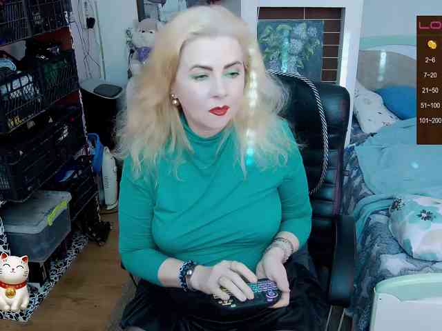 Delicecatmyau webcam