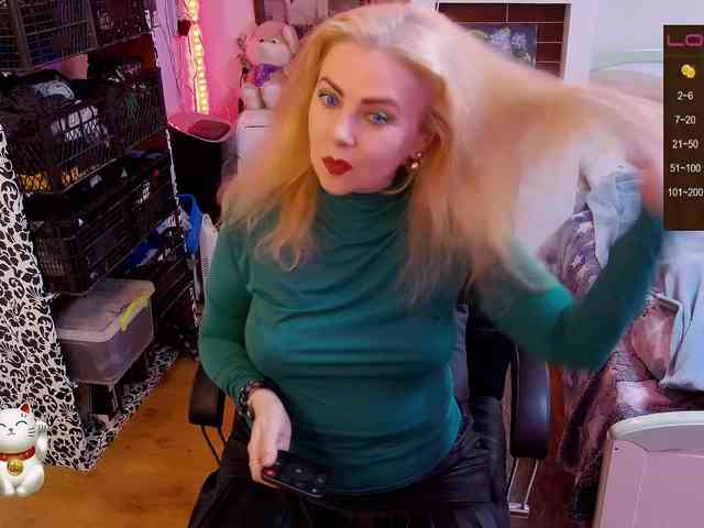 Delicecatmyau webcam