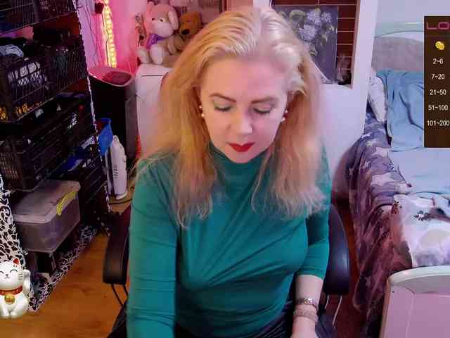 Delicecatmyau webcam