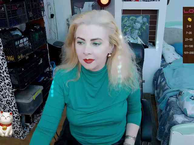 Delicecatmyau webcam