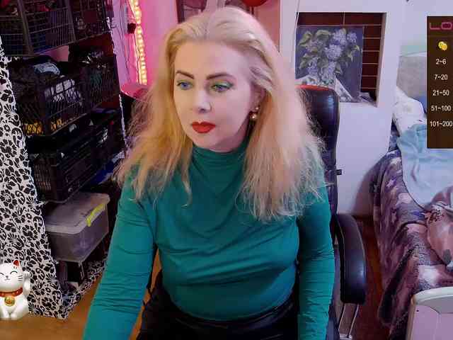 Delicecatmyau webcam