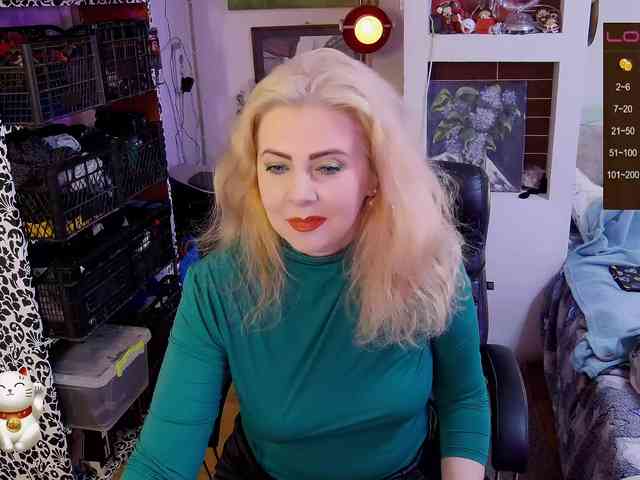 Delicecatmyau webcam