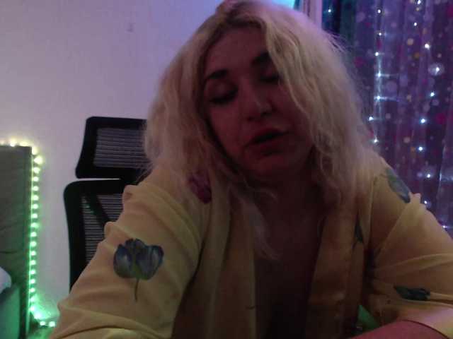 Liliya010 webcam