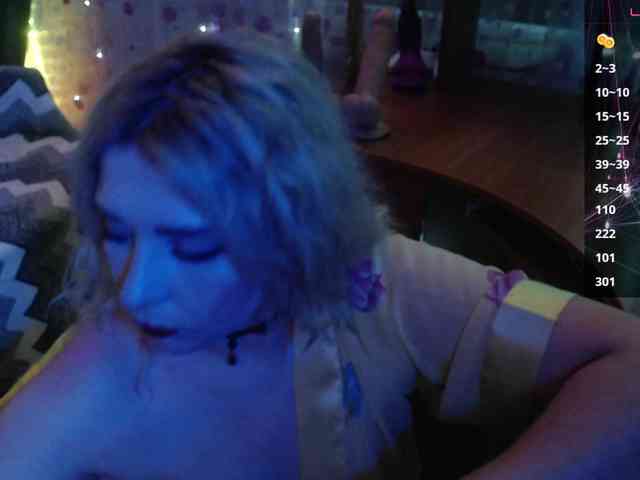 Liliya010 webcam