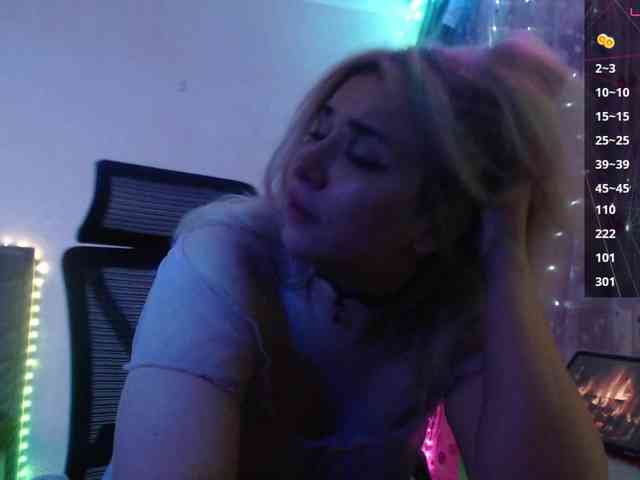 Liliya010 webcam