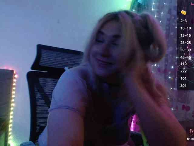 Liliya010 webcam