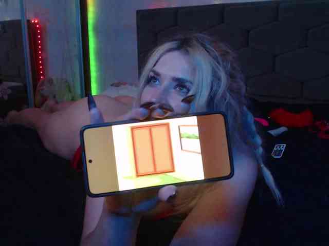Liliya010 webcam