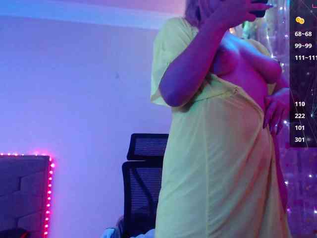 Liliya010 webcam
