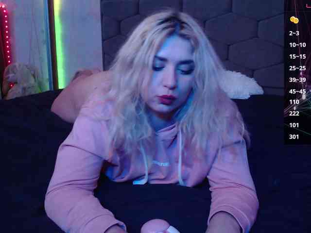 Liliya010 webcam