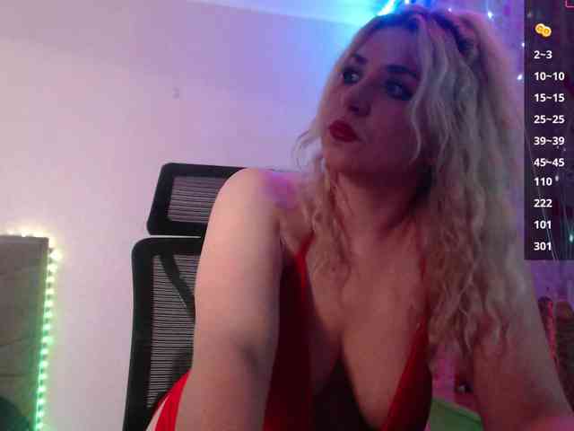 Liliya010 webcam