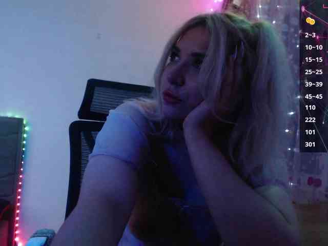 Liliya010 webcam