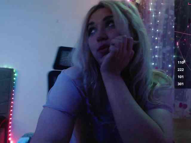 Liliya010 webcam