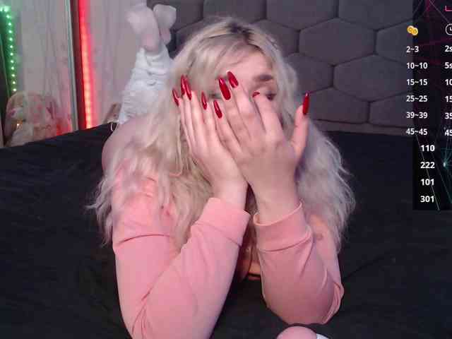 Liliya010 webcam