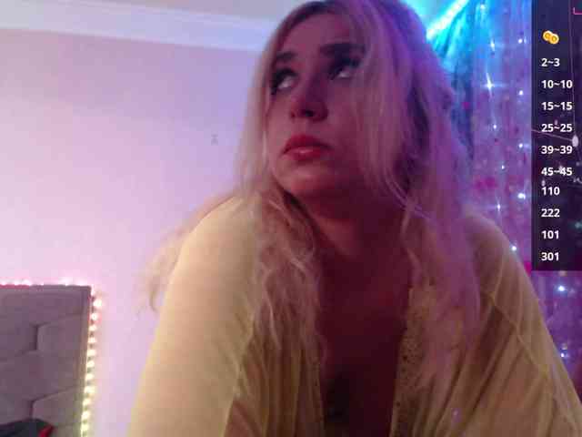Liliya010 webcam