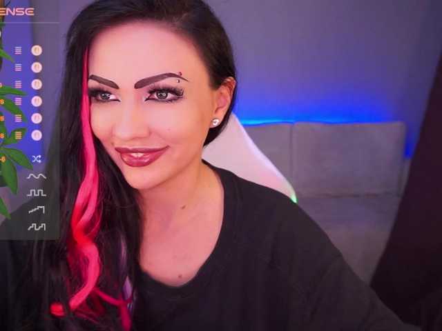 LADYCharmer webcam