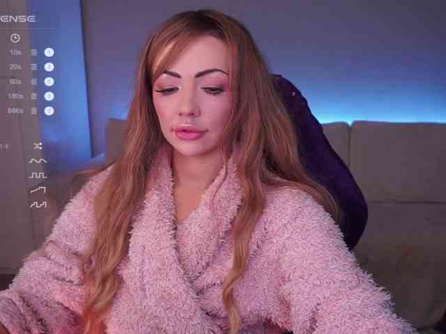 LADYCharmer webcam