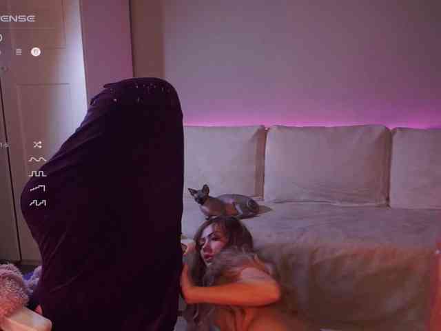 Miss_CHARMER webcam