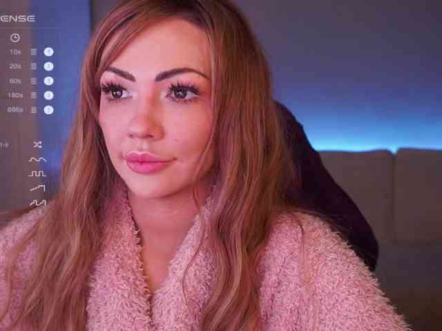 LADYCharmer webcam