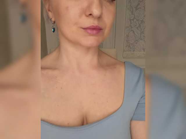 Entrez le videochat erotique avec le
modèle Anesteishen Anesteishen