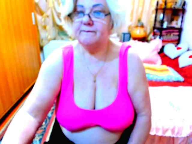 SeductiveMilf webcam