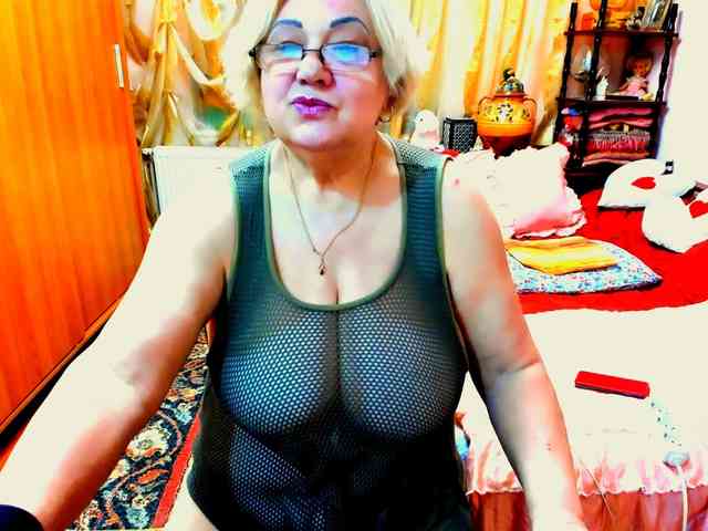 SeductiveMilf webcam