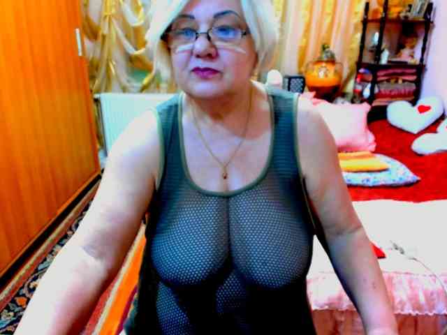 SeductiveMilf webcam