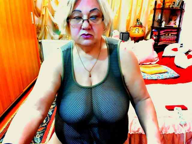 SeductiveMilf webcam