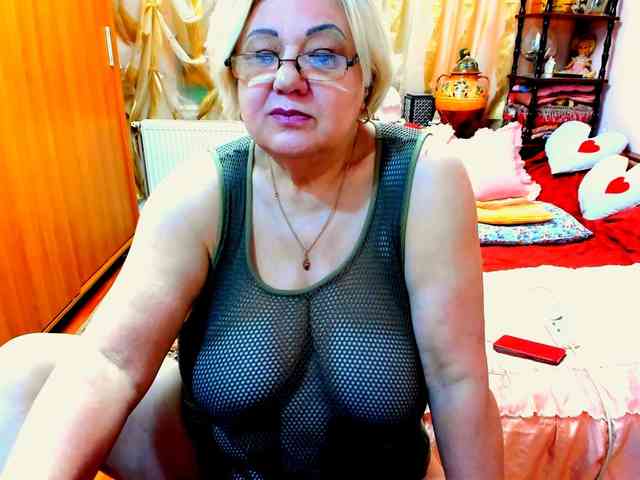 SeductiveMilf webcam