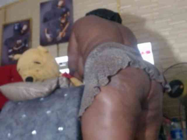 JANEX69SQUIRT webcam