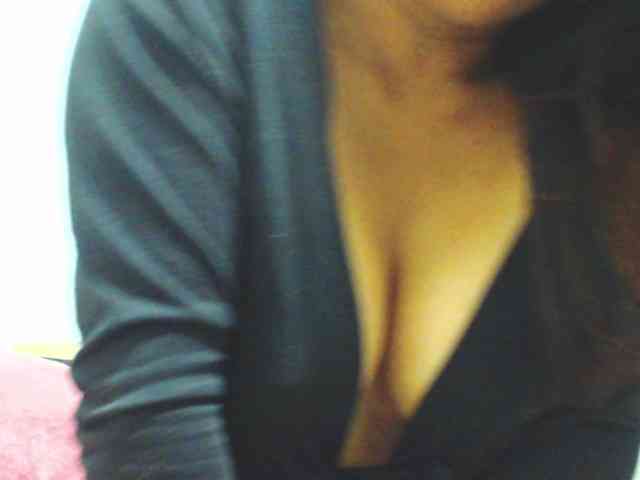 KATYY-HOTTT webcam