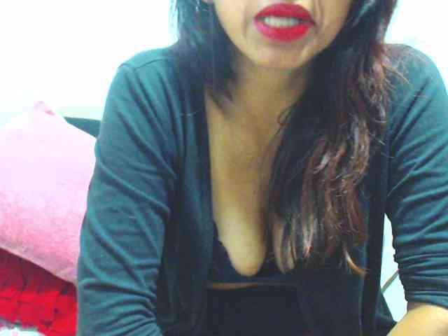 KATYY-HOTTT webcam