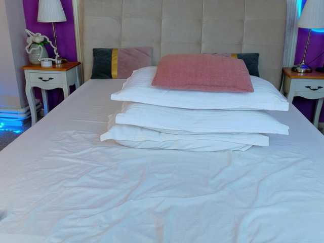 Gratis Live Sexcam mit XKimoraX XKimoraX