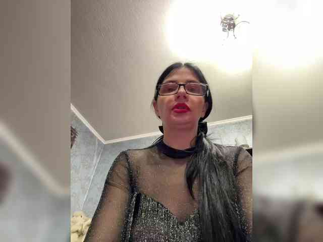 ALINABLACK webcam