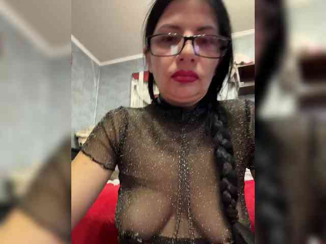 ALINABLACK webcam